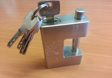 Container lock