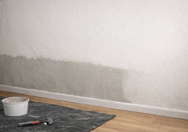 Pared secando antes de pintar tras reparar humedad por capilaridad