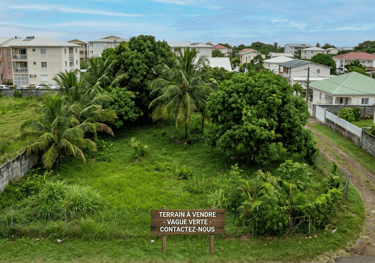 Vue aérienne : terrain résidentiel à vendre à Kribi