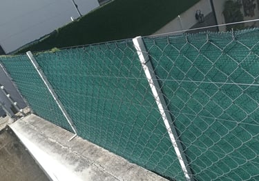 malla ciclónica instalada en León Gto por IASIS para seguridad perimetral