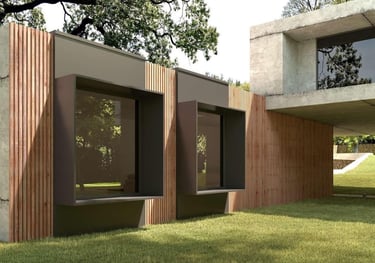 Fachada con grandes ventanales y celosía corredera de madera para protección solar y privacidad