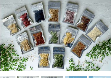 Sample pouches of Ready Harvest Freeze Dried Food