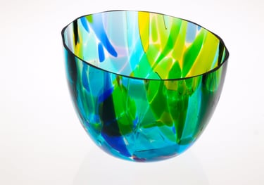 Bowls of glass made by using drop molds