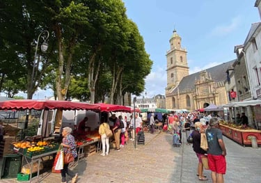 Vivre à Auray : découvrir le quartier historique de Saint-Goustan et son marché immobilier