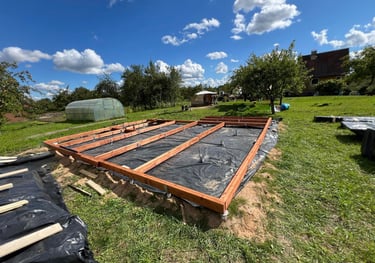 Sraigtinių polių montavimo procedas