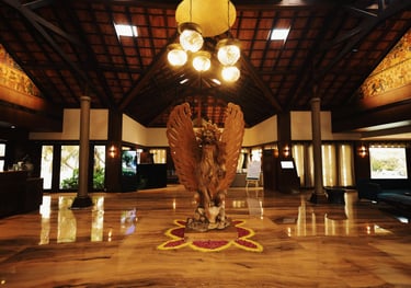 Luxurious Villas & Café