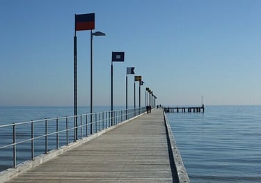 Image of The 150-year-old and 500-metre Frankston Pie