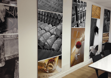 habillage vitrine, décoration des espaces, tableaux photos entreprise