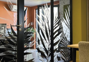 vitrophanie visuel sur mesure