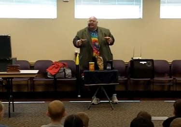 Doodad the Funny Las Vegas Kids Magician Performs at a Library Show