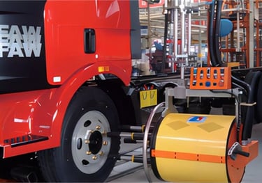 Multi-spindle bolt tightener with Atlas Copco-level torque accuracy for hub assembly