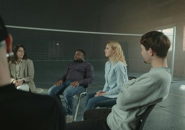 People taking group therapy