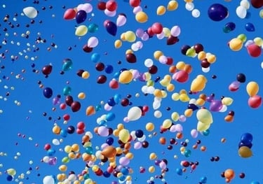 Sueltas de globos con helio