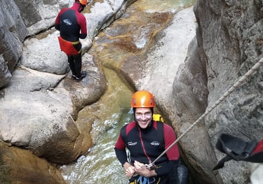 Rappels dans le Canyon de la Rouanette, prés d'Ancelles et de Chorges