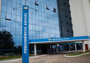 a building with a sign that says,'the name of the building is the