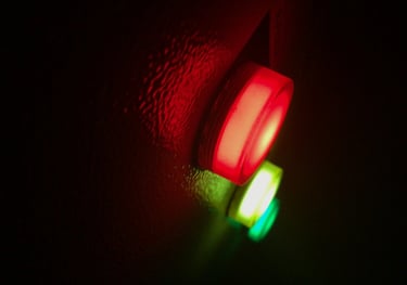 Instalación de alarmas inteligentes avanzadas para empresas, proporcionando monitoreo en tiempo real