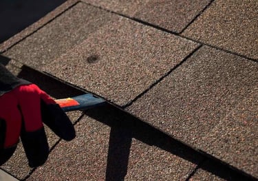 Repairing roof shingles