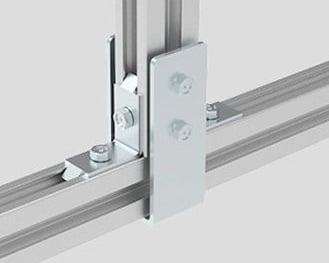 はしごに吊り下げバー（桁）を固定するためのHホルダー