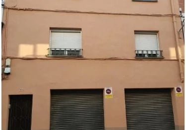 Casa en venta en Sant Hipòlit de Voltregà