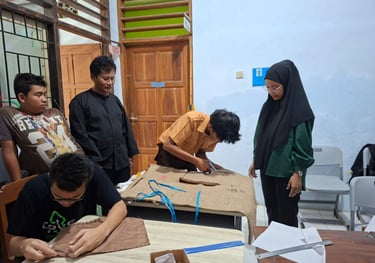 Barang Bekas dan Hantaran SLB Negeri Colomadu