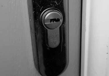High Security Anti Snap Locks - Locksmiths Burtonwood