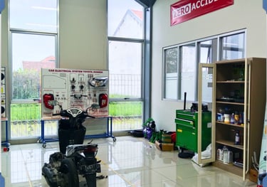 bengkel ototronik smk asy syarif mitra industri