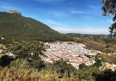 Vista desde lejos del Pueblo del Gastor, Cadiz