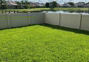 vinyl fencing