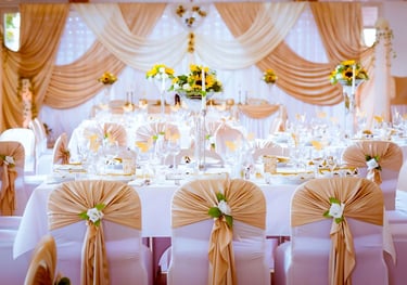 hochzeitsdekoration fuer hochzeit mit stilvoller tischdeko