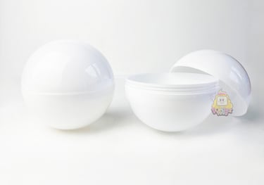 Gachapon gacha ball 10cm warna putih 
