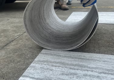Lightweight and seamless Rome Travertine flexistone for a commercial walldeco