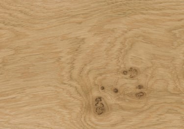 Oak wood grain can be used in Fölkel Audio hi-fi speakers