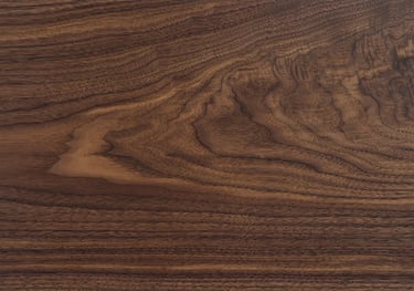 Walnut wood grain can be used in Fölkel Audio hi-fi speakers