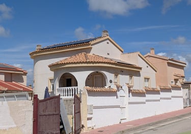 Instalacion paneles solares en Rojales