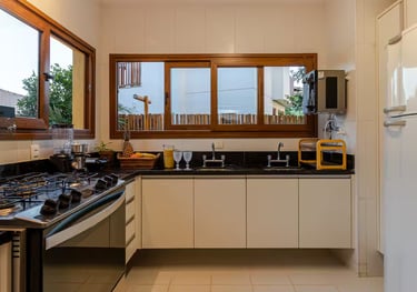 cozinha completa em casas de luxo em costa do sauipe