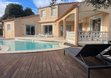Très belle villa avec piscine sur la commune de Teyran.