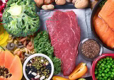 Whole-foods nutrition coaching in South Melbourne — lean steak, salmon, vegetables, healthy fats
