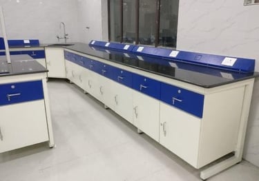 Heavy duty stainless steel lab bench Gujarat