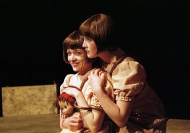 "La Monstre". Gersende Michel, Séverine Cojannot. Delle Piane / Beheydt