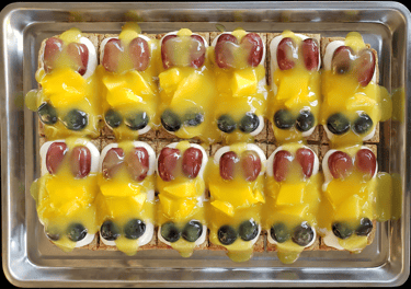 Small Fruit Pizzas