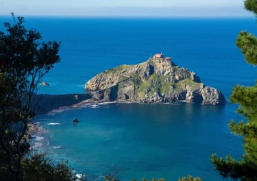 Private tour gaztelugatxe basque country
