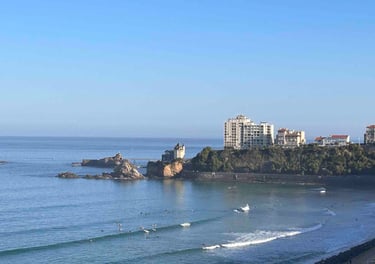 Biarritz côte des basques tours