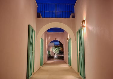 Spazi esterni del progetto hospitality Masseria Santa Marina realizzato da BRB Engineering srl