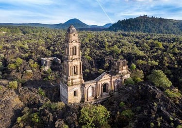 Iglesia hundida - Tour volcan paricutin saliendo de Morelia
