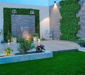 الشلالات والنوافير