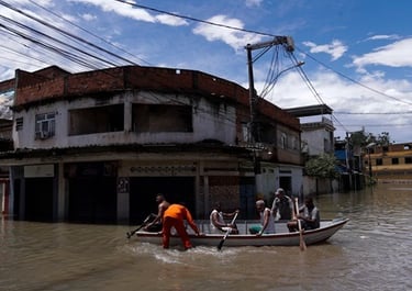 Heavy rains caused landslides and floods in Rio de Janeiro state
