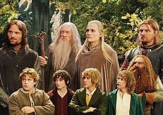 la communauté de l'anneau, Aragorn, Gandalf, Legolas, Boromir, Gilmi et les hobbit dont Frodon
