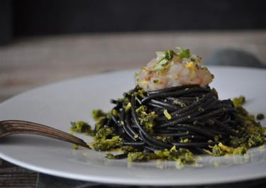 LINGUINE AL NERO DI SEPPIA