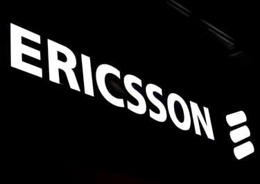 se ve la marca o logo en grande de ericsson