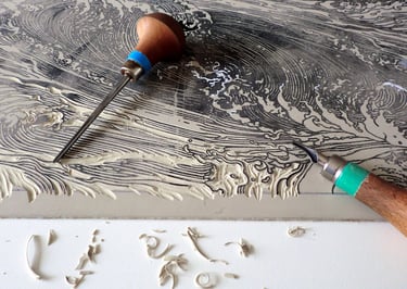 Photographie d'atelier de graveur. 